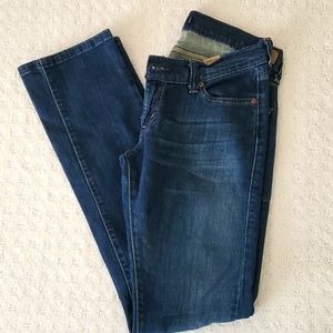 Levis